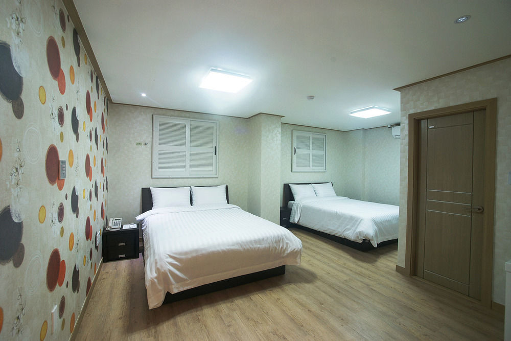Orange Tree Hotel Jeju Ngoại thất bức ảnh